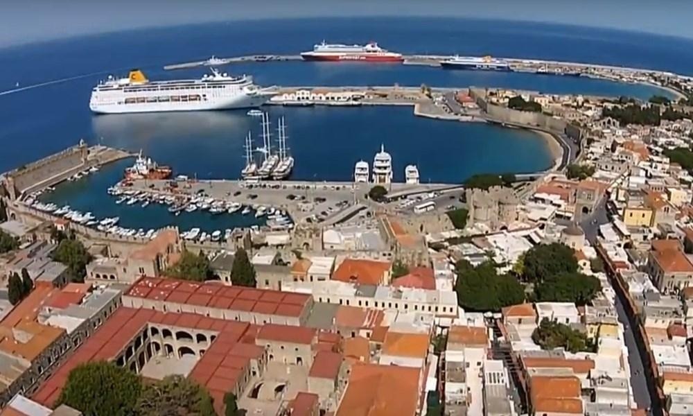 Car rental Rhodes in Port